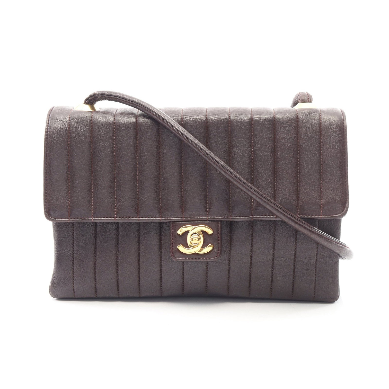 Chanel Mademoiselle Shoulder Bordeaux: Authentic and authenticated Chanel Mademoiselle shoulder bag in bordeaux lambskin with gold hardware, vintage style. Approx. 16H x 25W x 7D cm with 105 cm strap. Includes serial seal, guarantee card, 