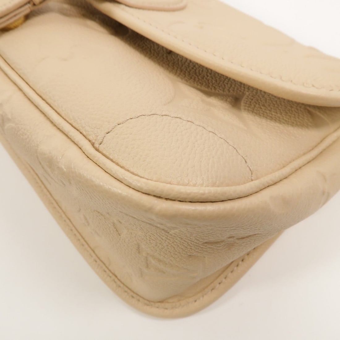 LV Diane 2 Way Empreinte Beige - 13