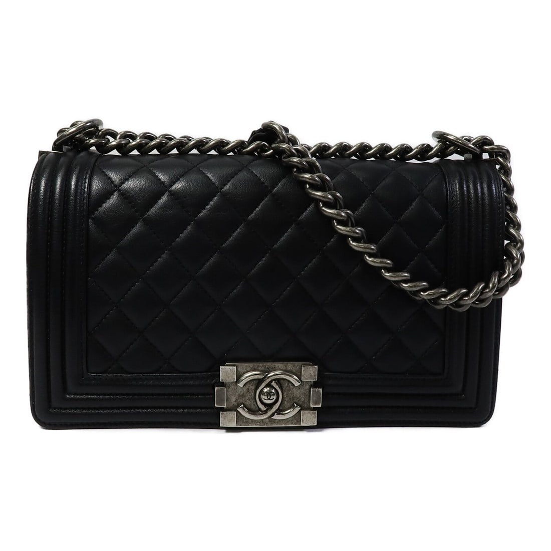 Chanel Boy 25 Chain Shoulder Black: Authentic and authenticated Chanel Boy 25 chain shoulder bag in black lambskin. Product no. 18379480. Approx. 25W x 13.5H x 6D cm with 67-110 cm strap.