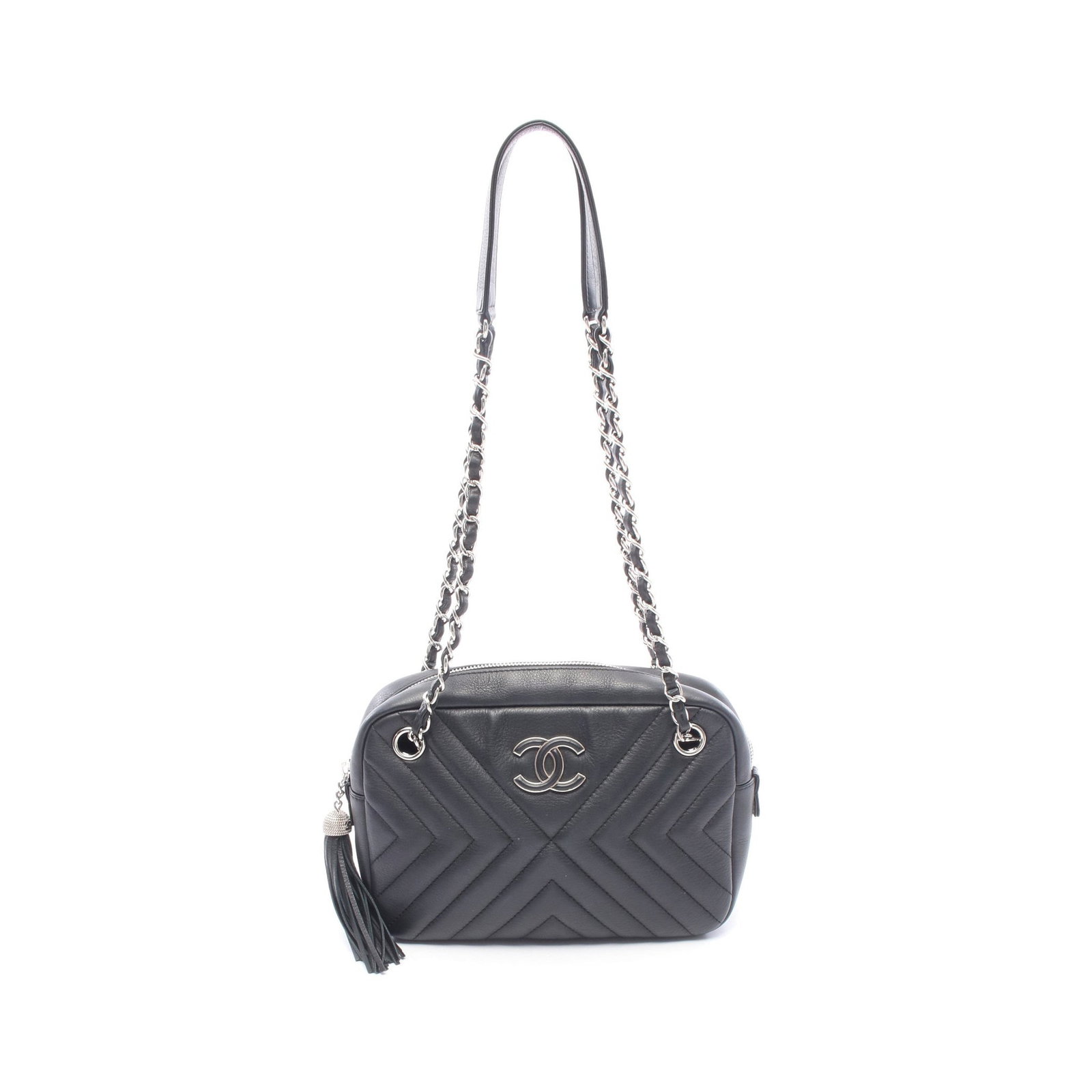 Chanel V-Stitch Tassel Chain Black: Authentic and authenticated Chanel Chevron V-stitch tassel chain shoulder bag in black lambskin with silver hardware. Model A91777. Approx. 16H x 22/23W x 7D cm with 75 cm strap. Includes serial seal.