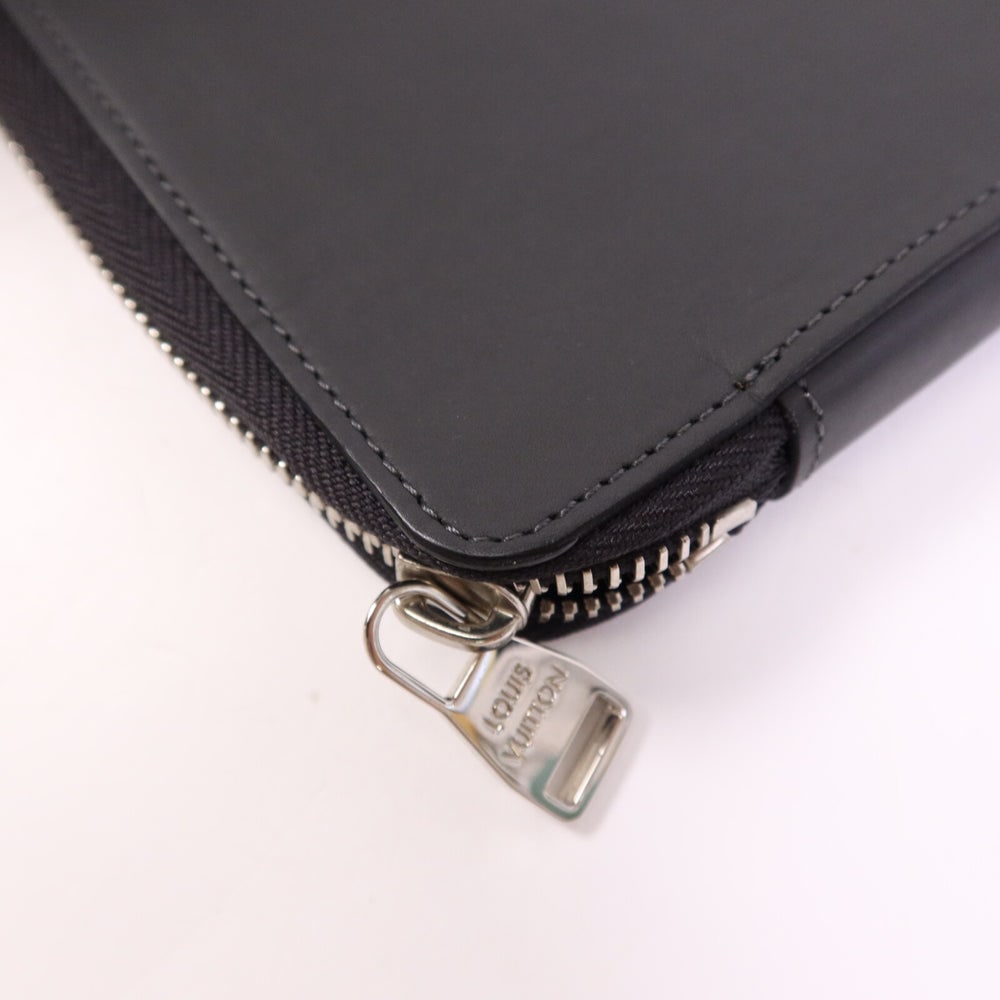 Louis Vuitton E-Zip Clutch Black - 13