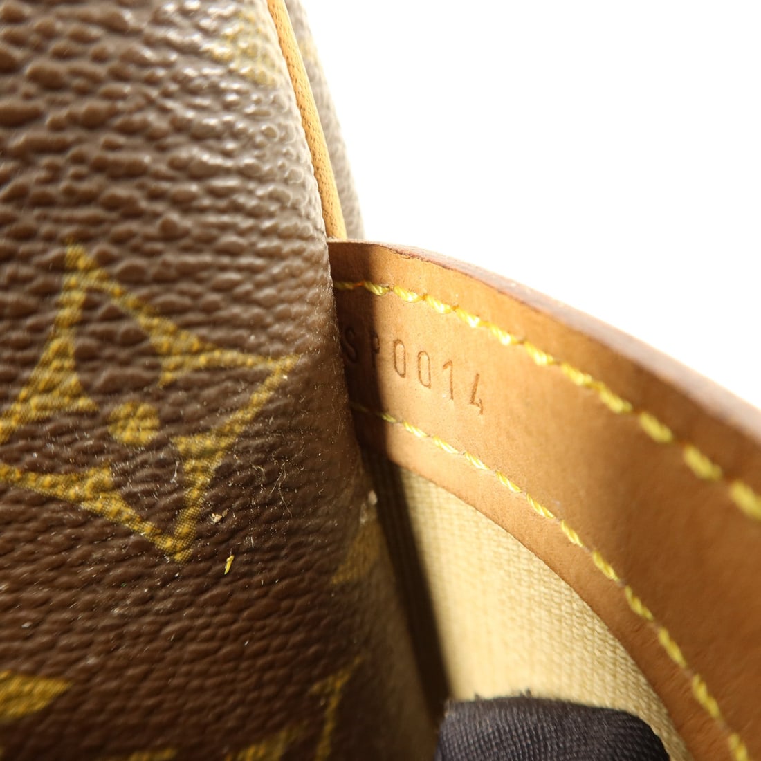 Louis Vuitton Reporter PM Monogram - 8