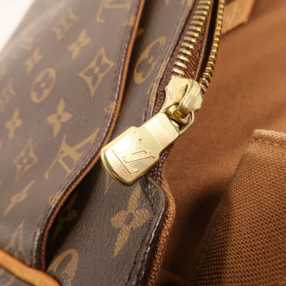 Louis Vuitton Valmy MM Monogram - 14