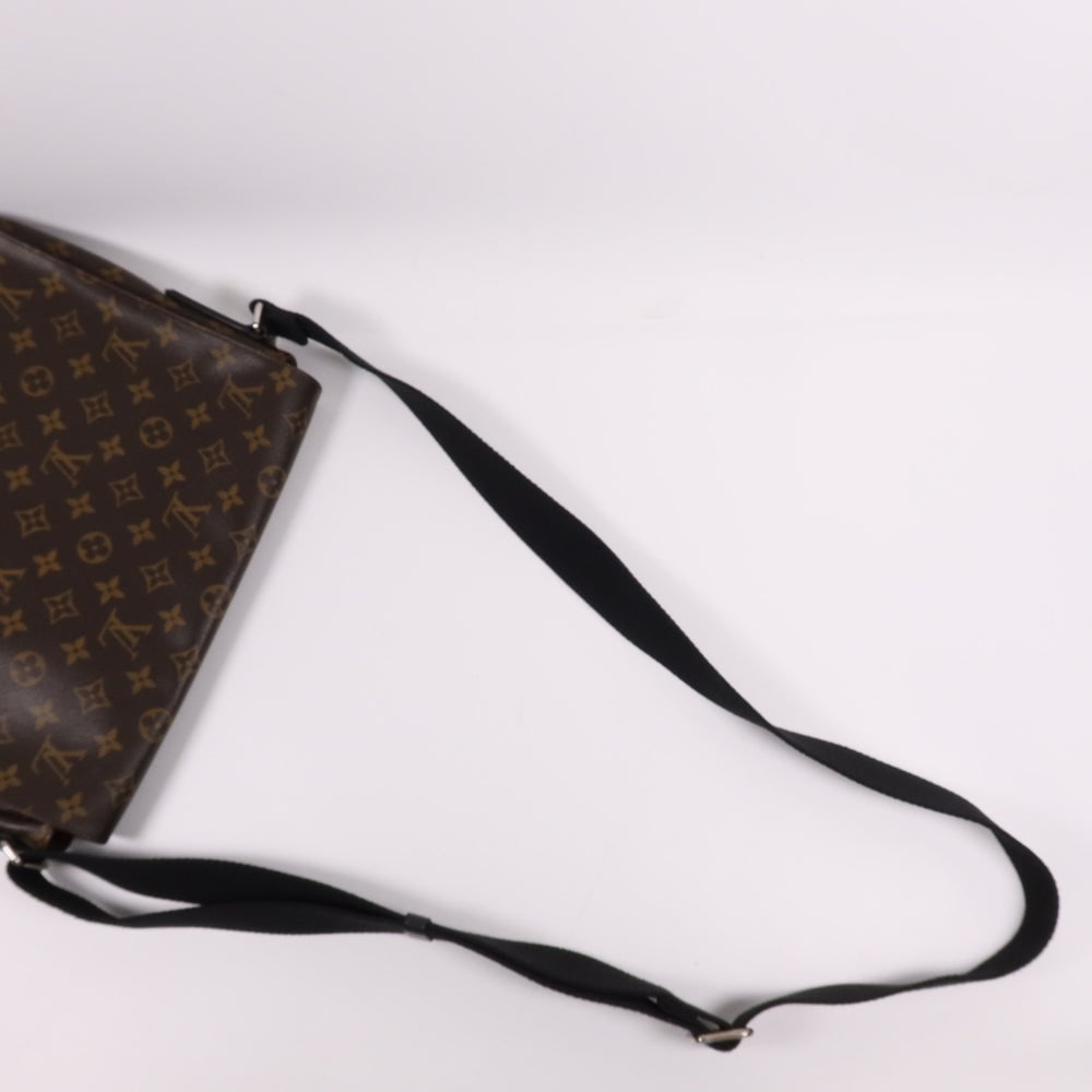 Louis Vuitton District MM Macassar - 14