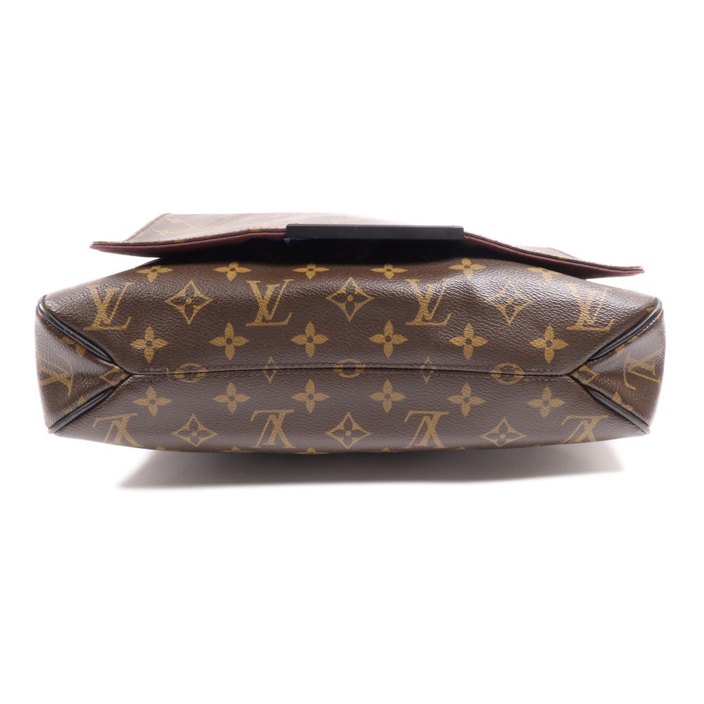 Louis Vuitton District MM Macassar - 4