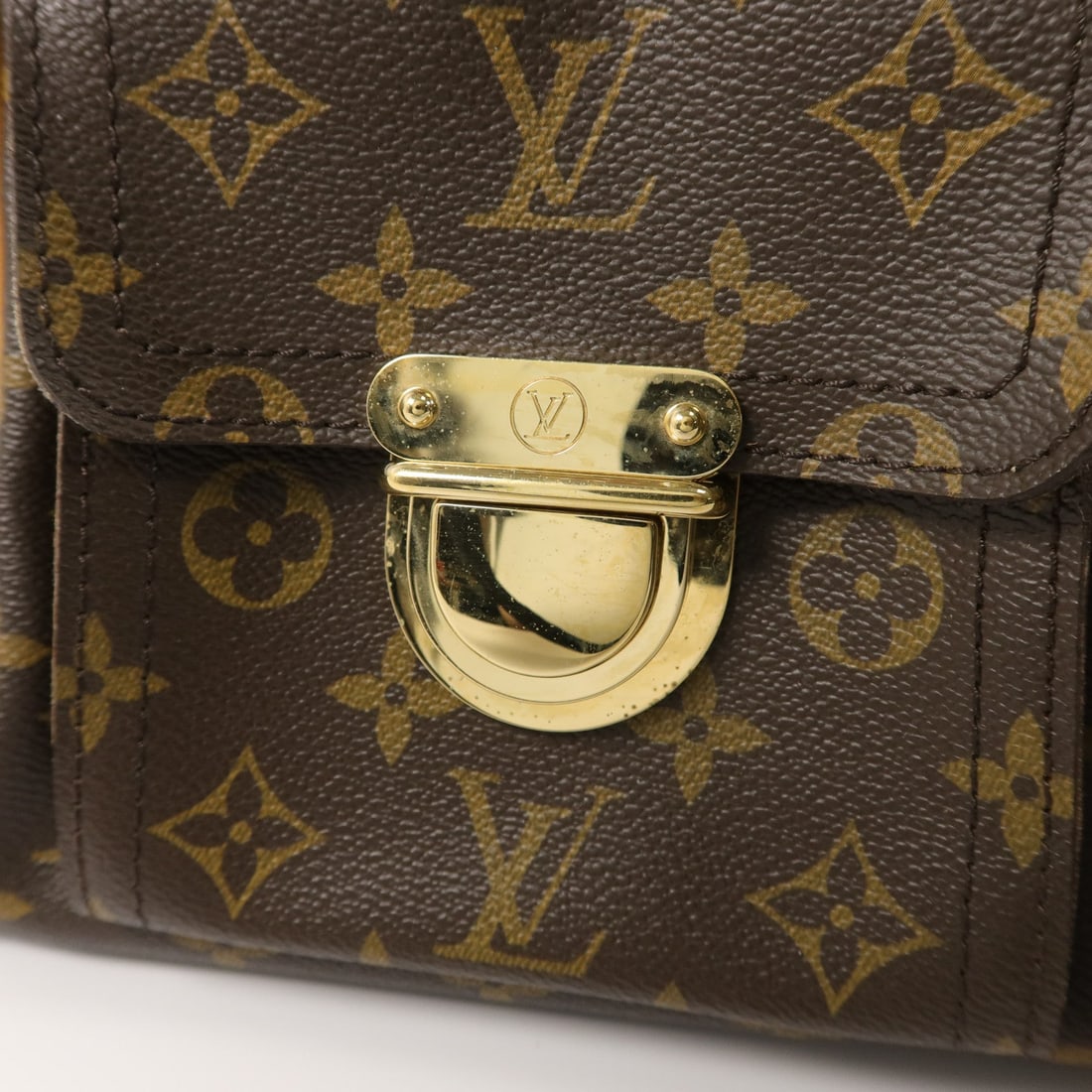 Louis Vuitton Manhattan GM - 18