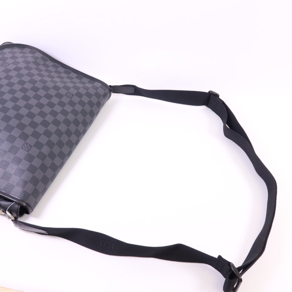 Louis Vuitton Daniel GM Graphite - 5