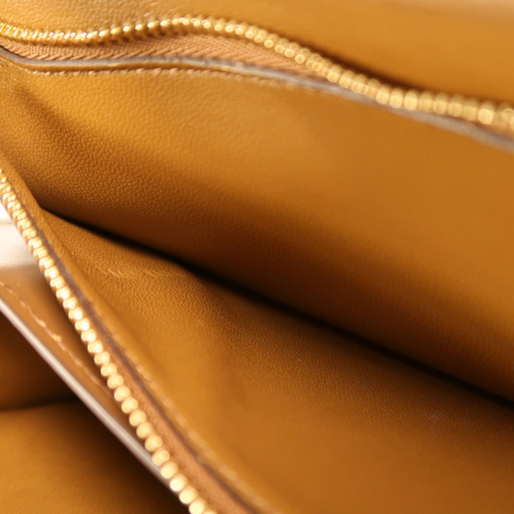 Celine Classic Box Medium Bag - 7