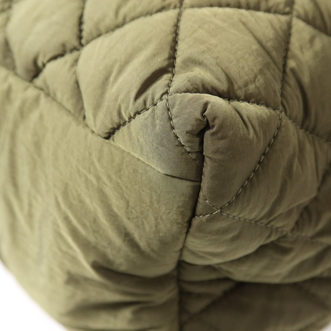 Chanel Coco Cocoon Handbag Green - 16