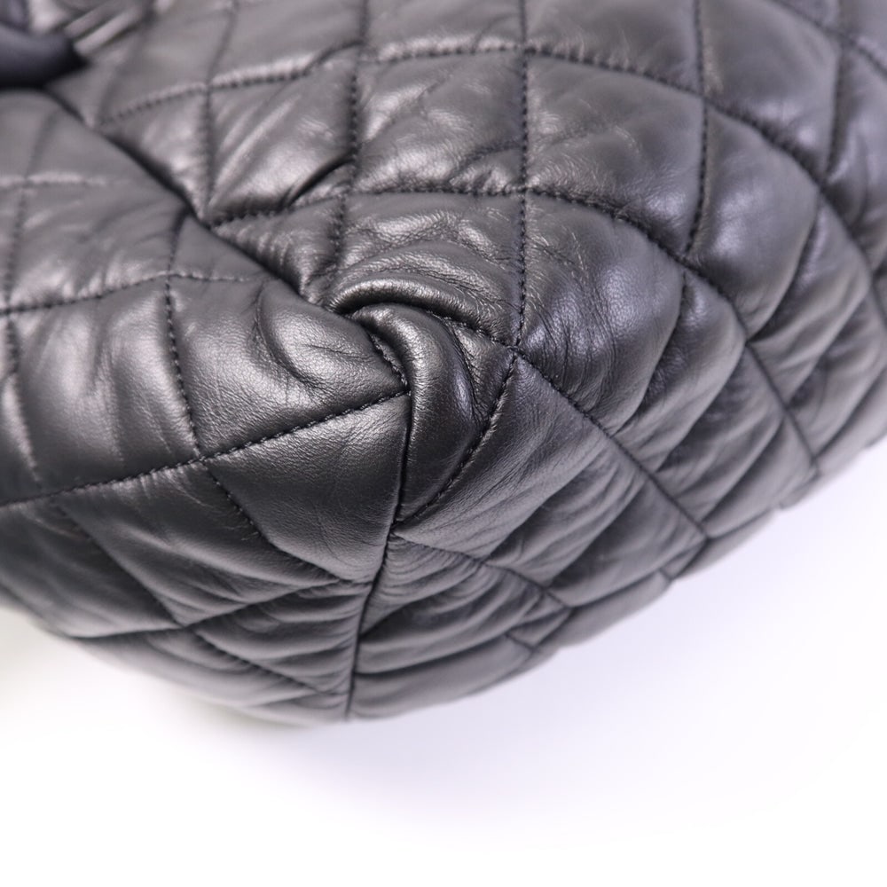 Chanel Coco Cocoon Hand Black - 12