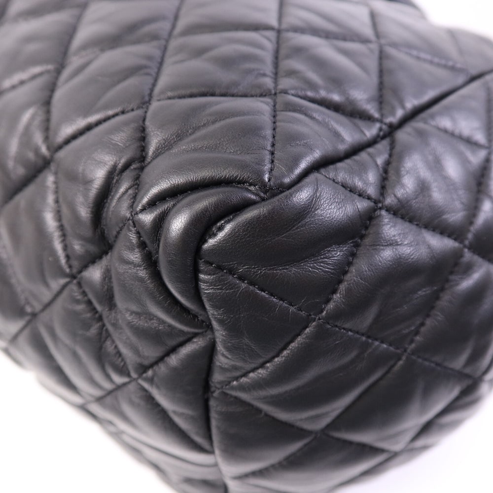 Chanel Coco Cocoon Hand Black - 13
