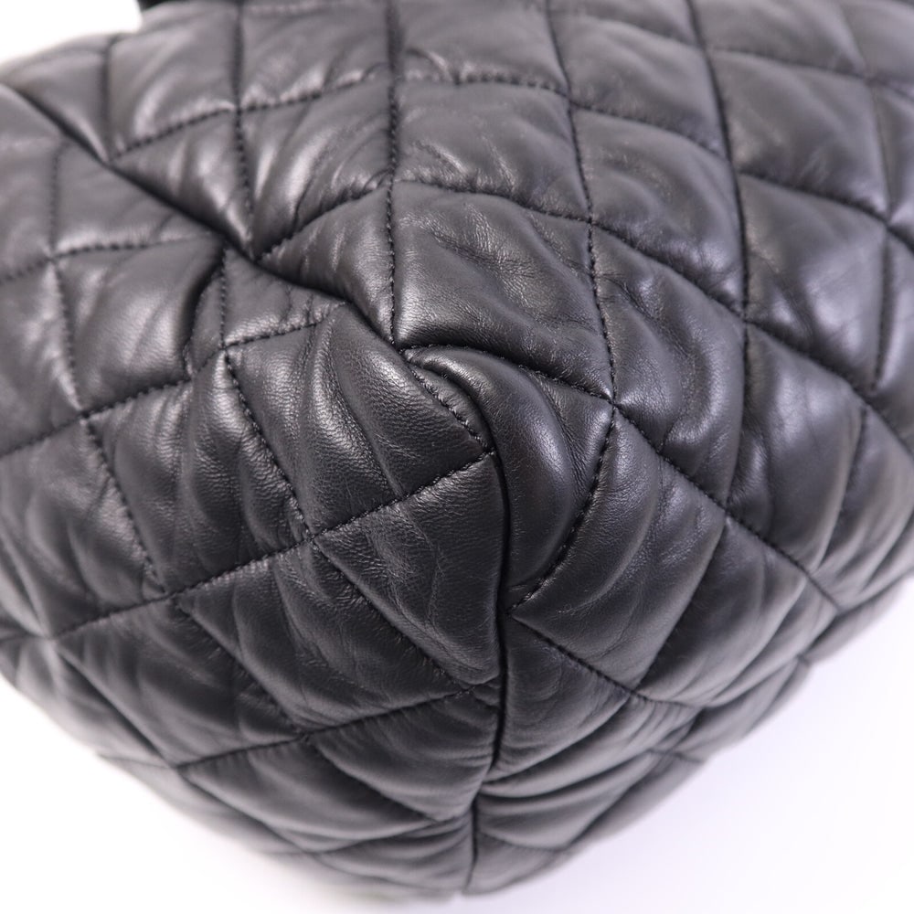 Chanel Coco Cocoon Hand Black - 14