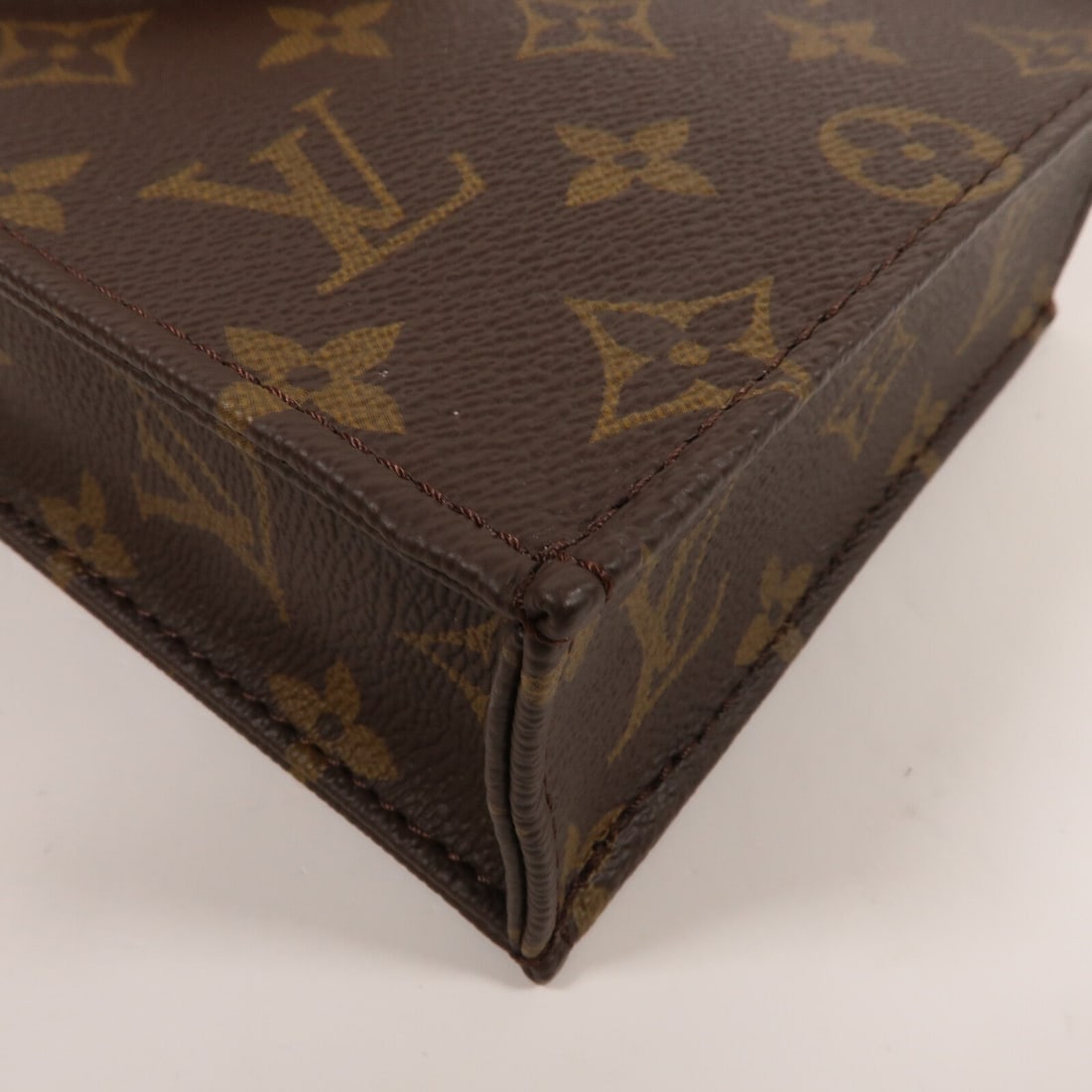 LV Petit Sac Plat Monogram - 10