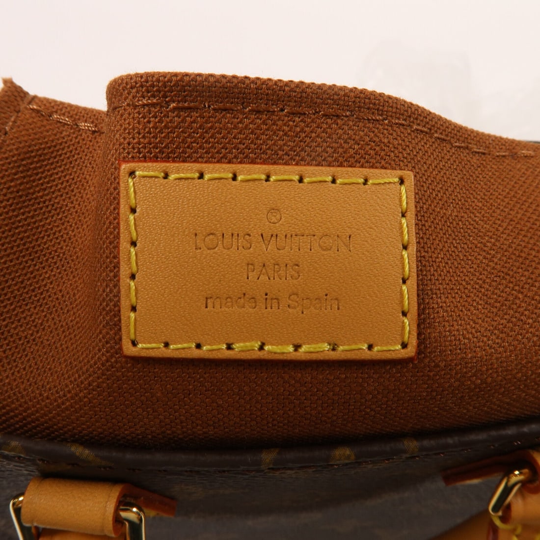 LV Petit Sac Plat Monogram - 11