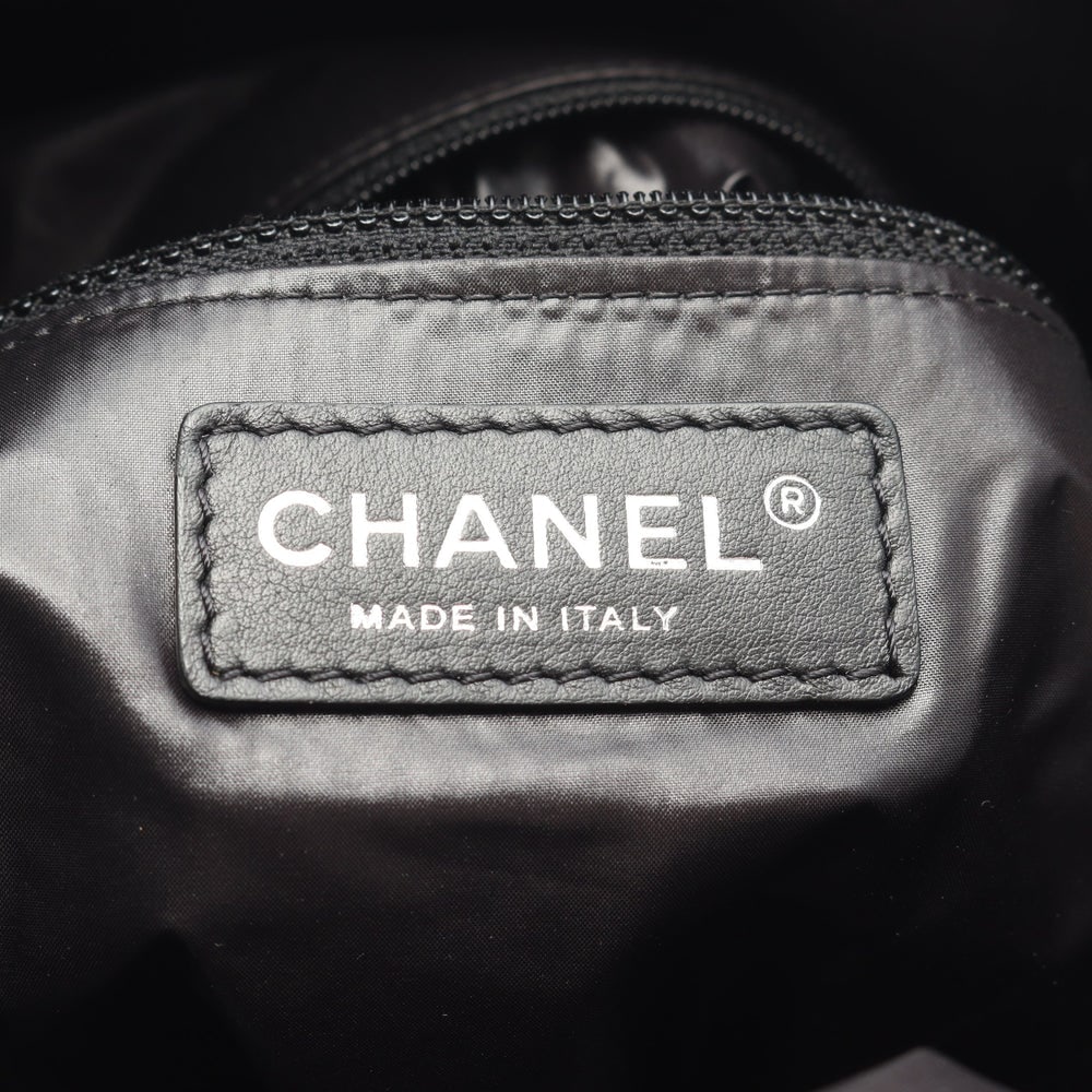 Chanel Drawstring Shoulder Navy Black - 4