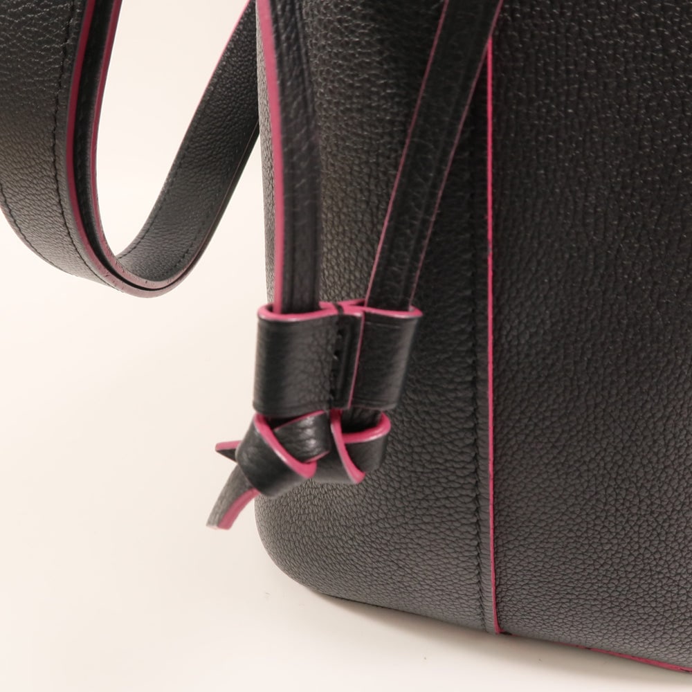 LV Lockme Bucket Black - 13