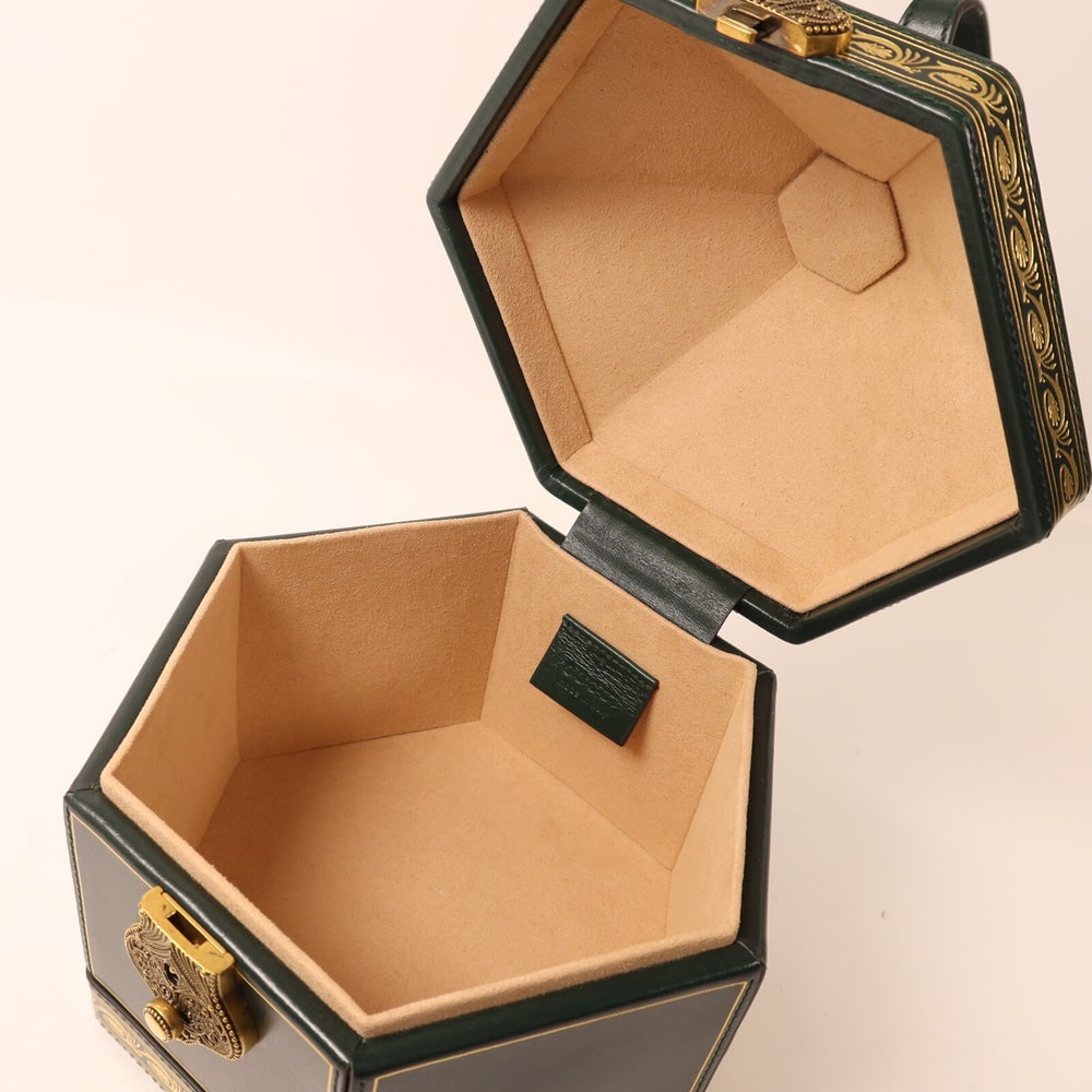 Gucci Mini Geometric Clutch - 5