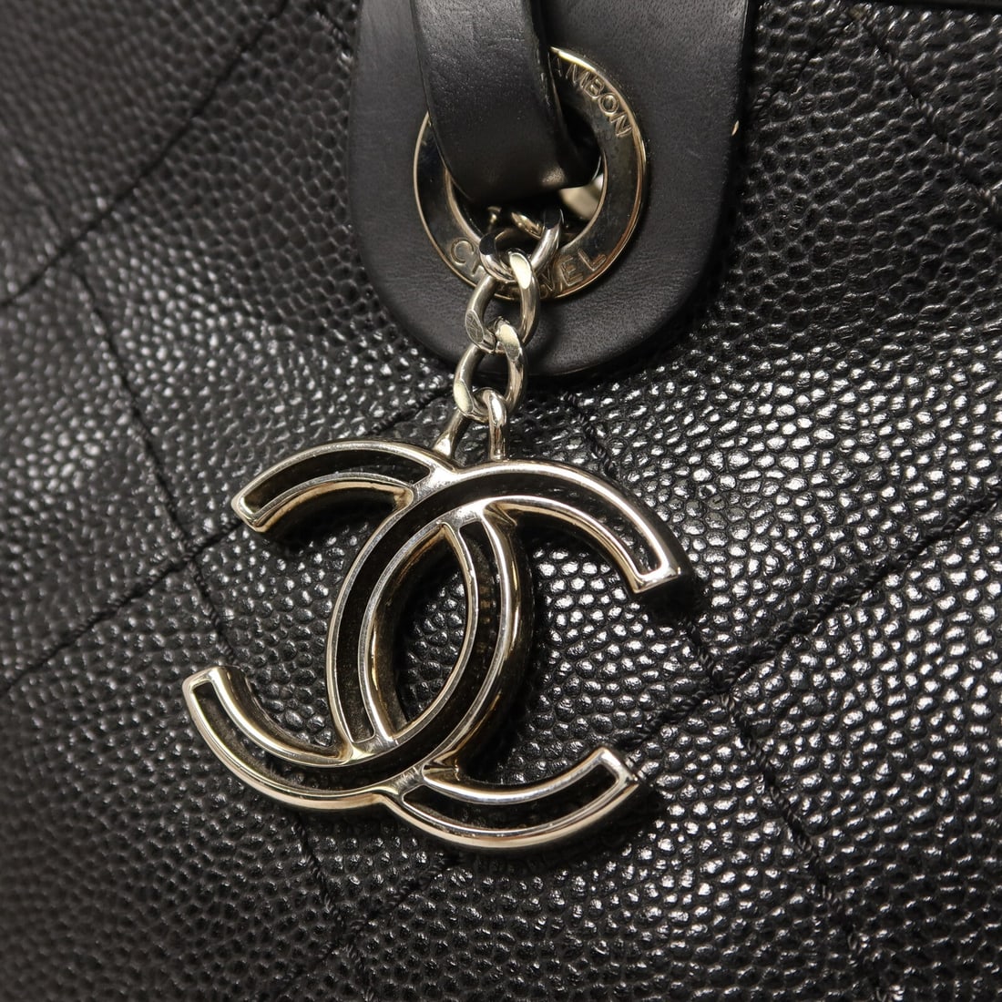 Chanel On The Road Tote - 10