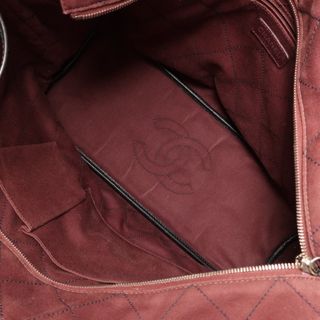 Chanel On The Road Tote - 5