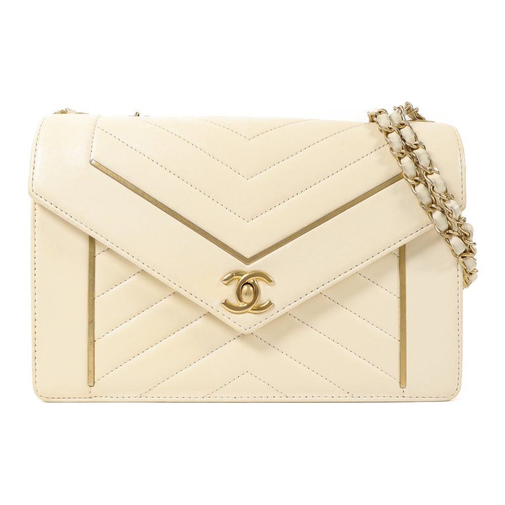 Chanel White Chain Shoulder Bag: Beige calfskin chain shoulder bag with GHW; hologram sticker included; W24 x H15 x D7.5 cm; strap 60-109 cm. Authentic and authenticated.