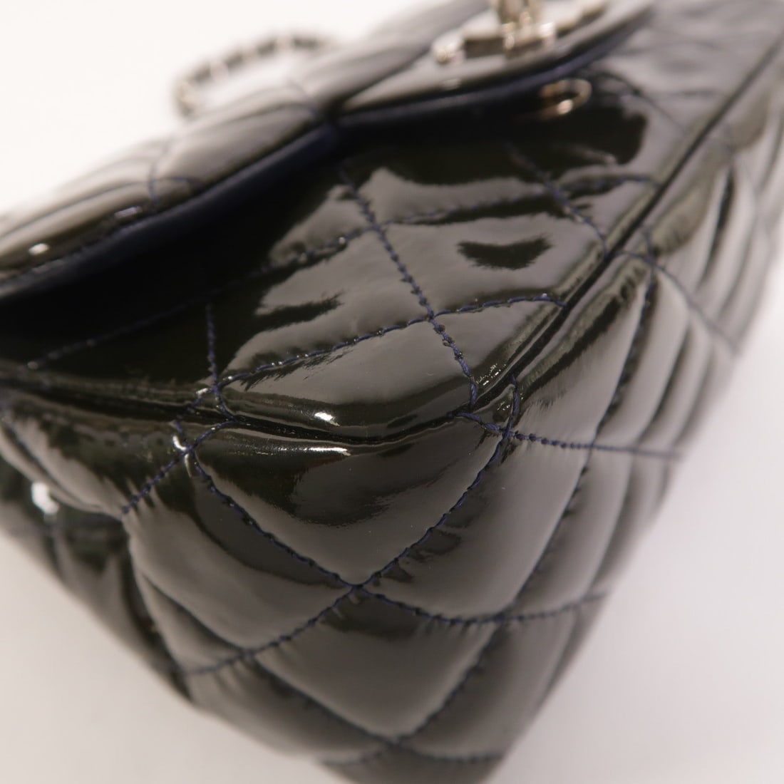 Chanel Mini Classic 17 - 12