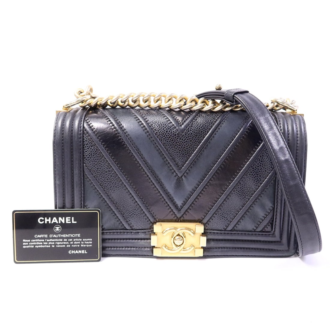 Chanel Boy 25 Chain Bag - 10