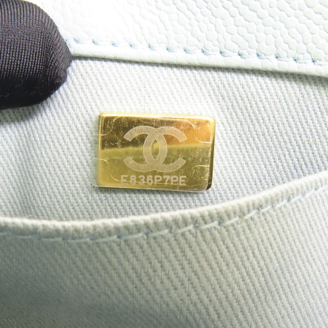 Chanel Business Affinity Small Blue - 9