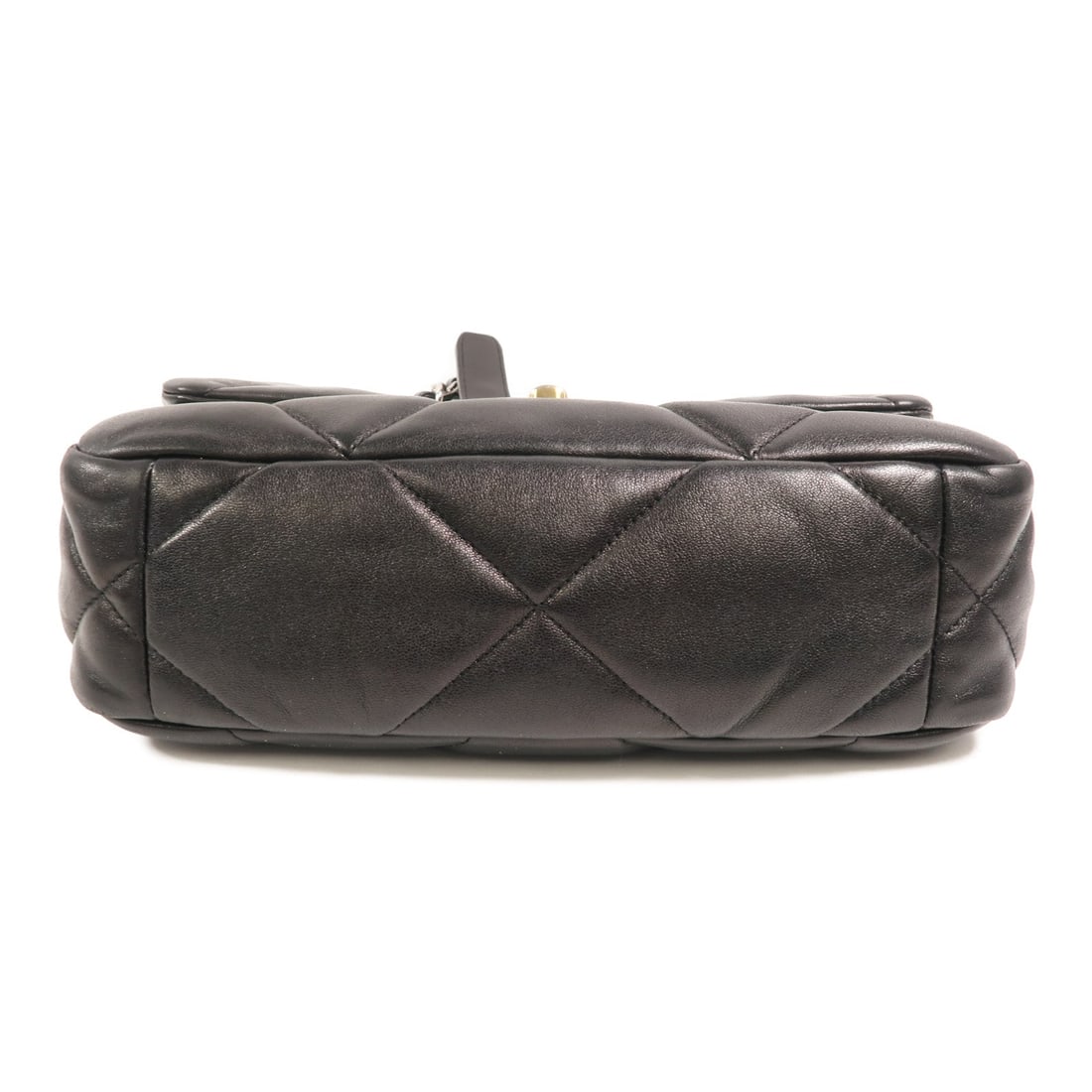 Chanel C19 Small Black - 4