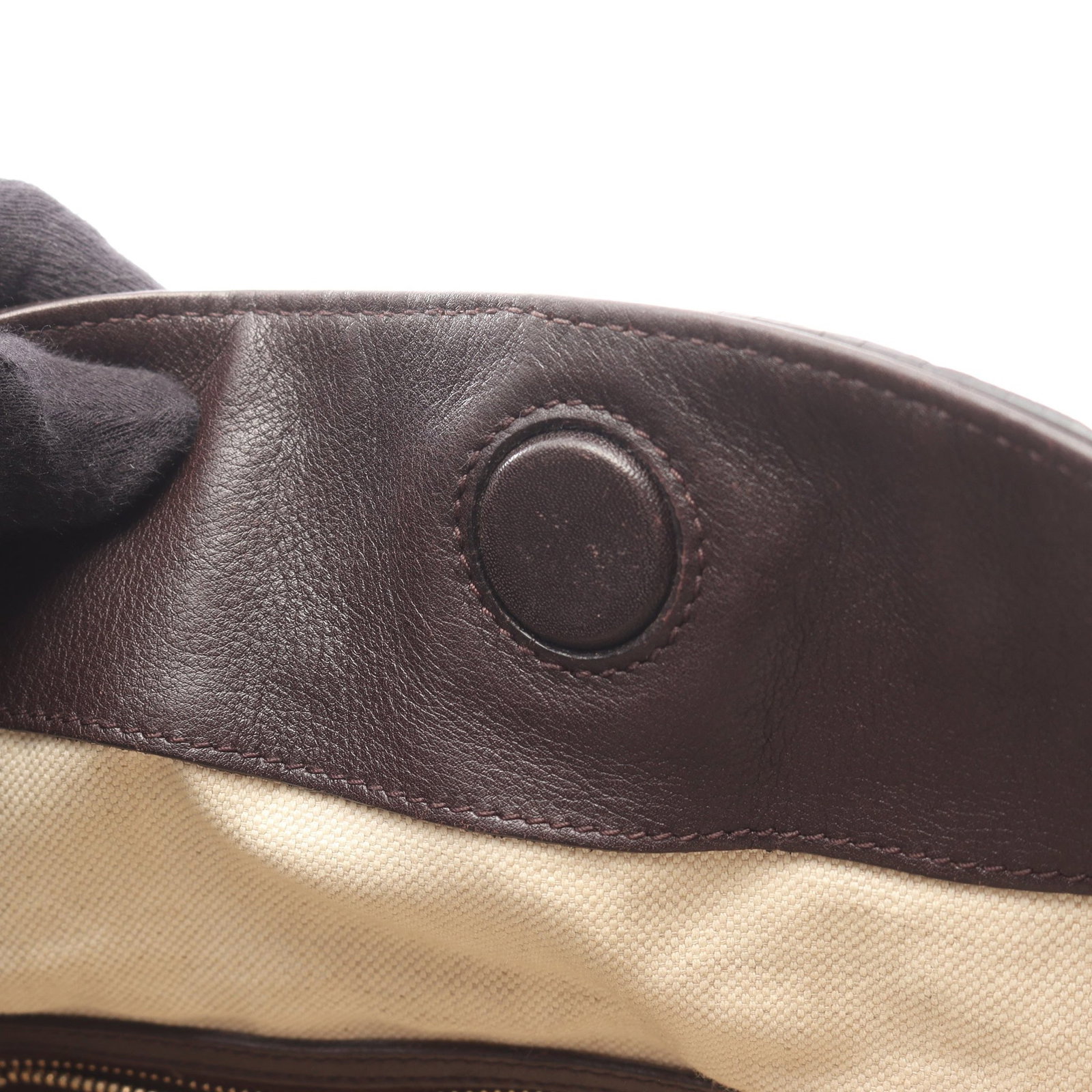 Gucci Bree Guccissima 2WAY Brown: Authentic and authenticated Gucci Bree Guccissima 2WAY handbag in dark brown leather. Model 353120. Approx. 27H x 33/28W x 13D cm with 35 cm handle and 92-102 cm strap. No accessories listed.