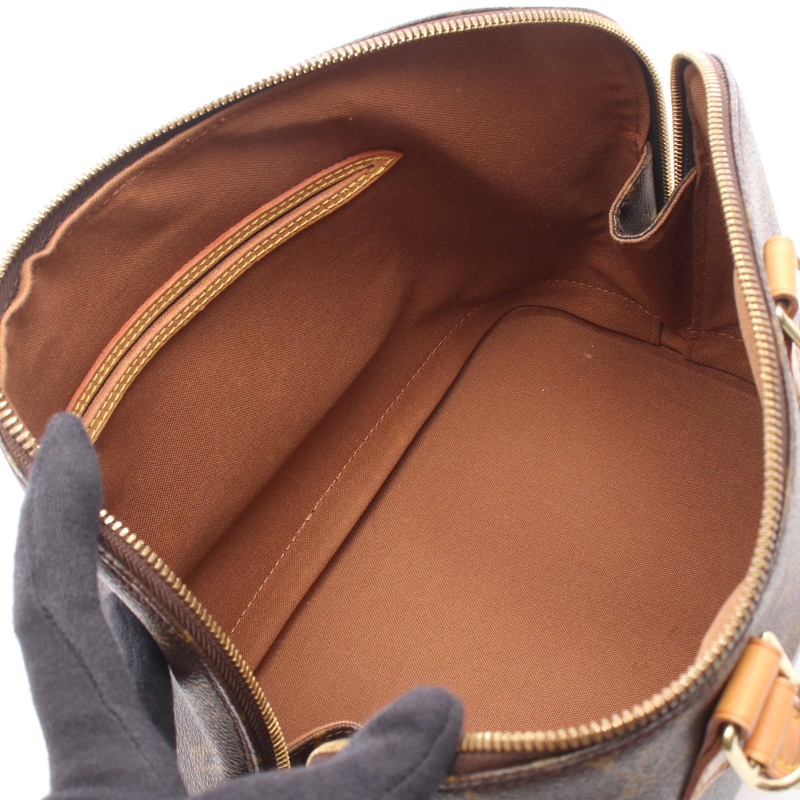LV Alma PM Monogram Handbag Brown - 3