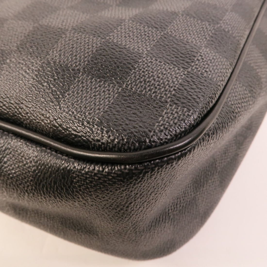 LV Daniel MM Damier Graphite Bag - 14