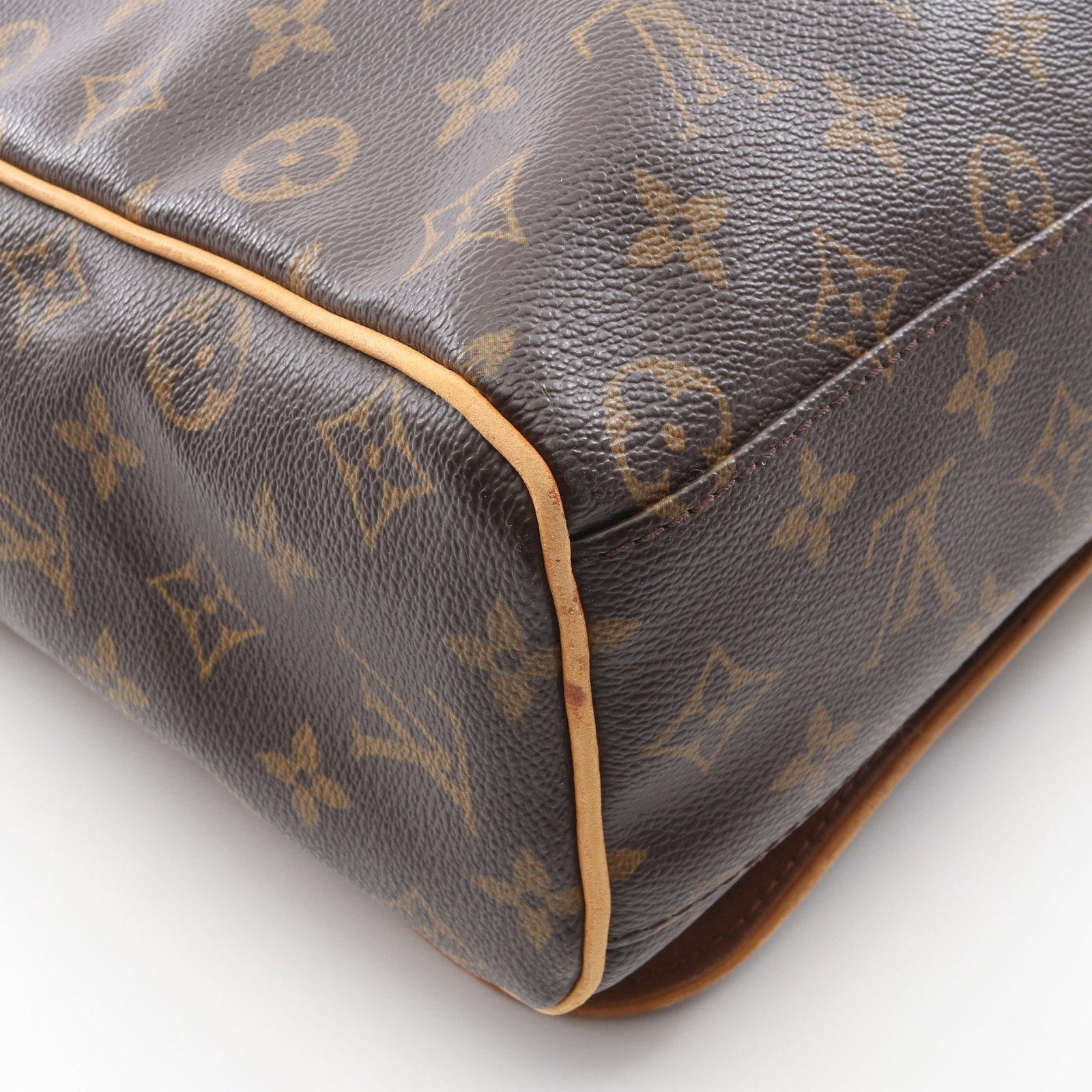 LV Aves Monogram Shoulder Bag - 12