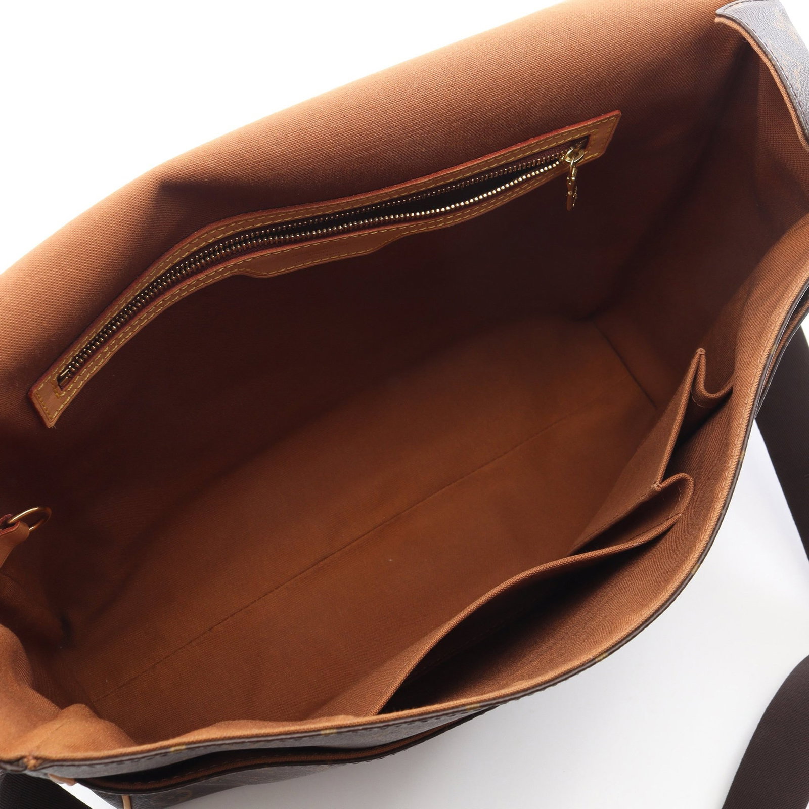 LV Aves Monogram Shoulder Bag - 3