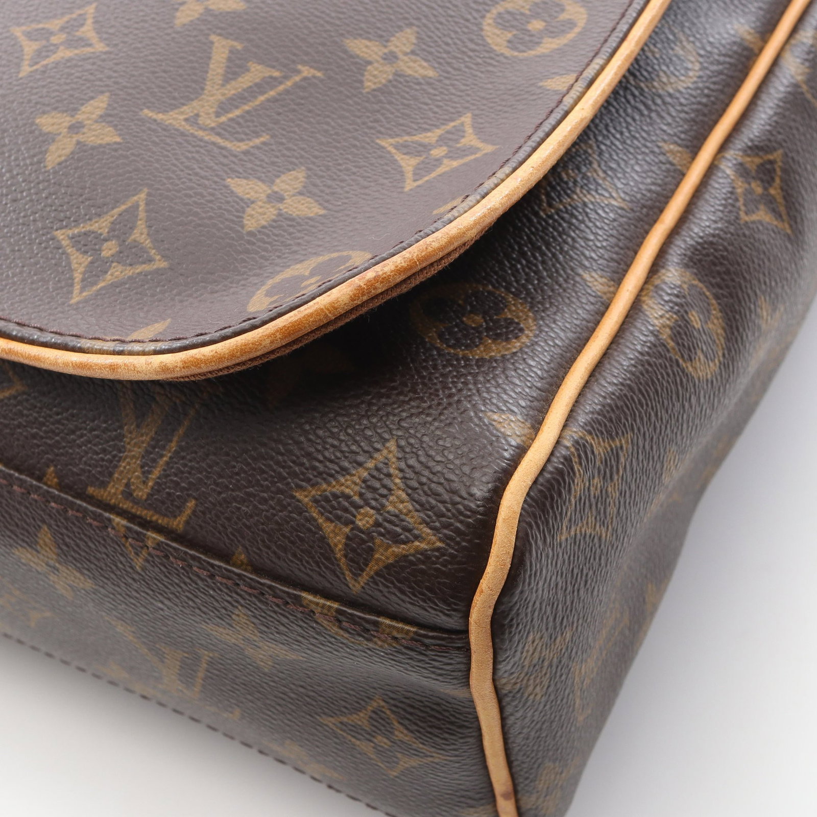 LV Aves Monogram Shoulder Bag - 9