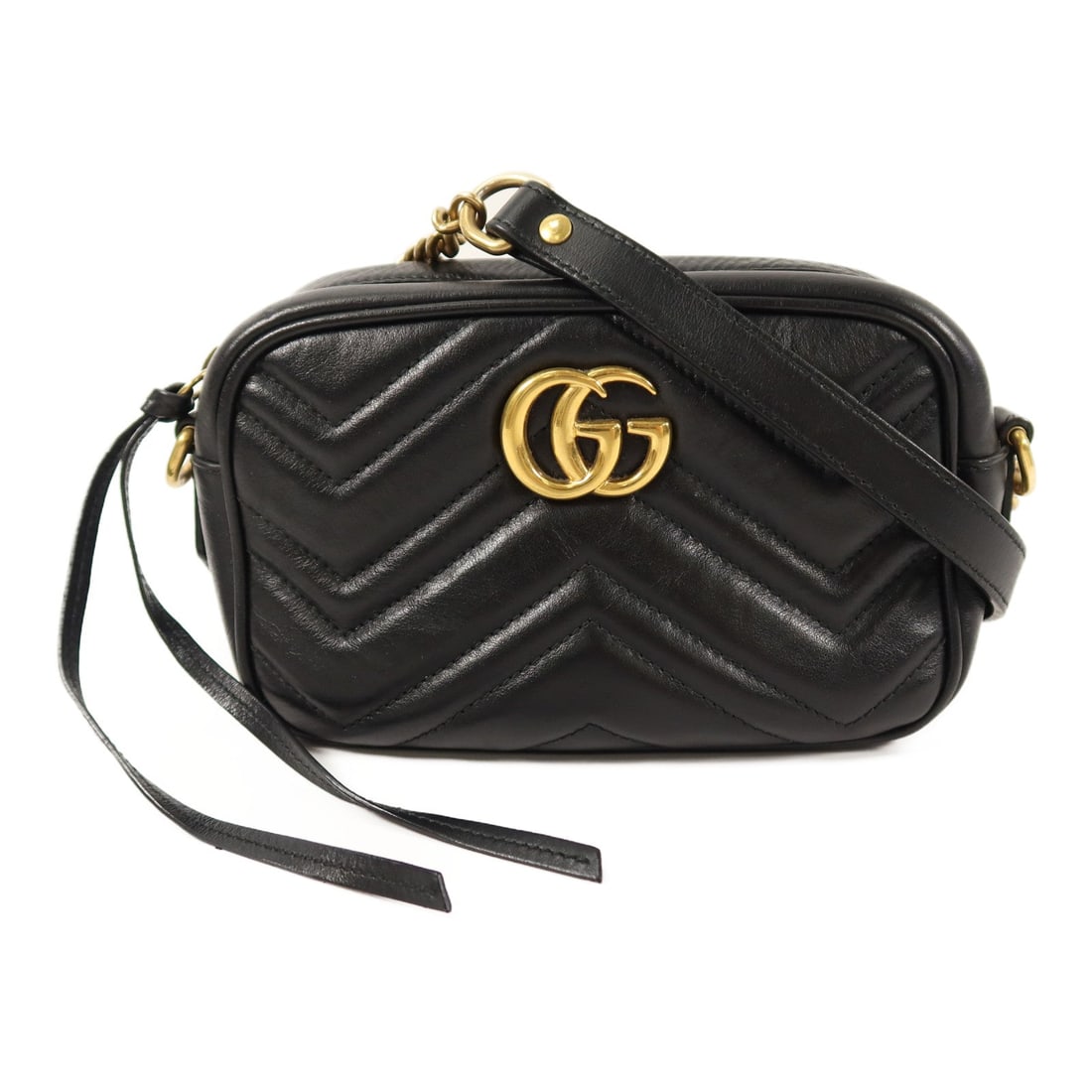 Gucci GG Marmont Mini Chain Bag: Authentic and authenticated Gucci GG Marmont Mini chain shoulder bag in black calfskin. Product no. 204991. Approx. 18W x 11.5H x 6D cm with 132 cm chain strap. Includes storage bags.