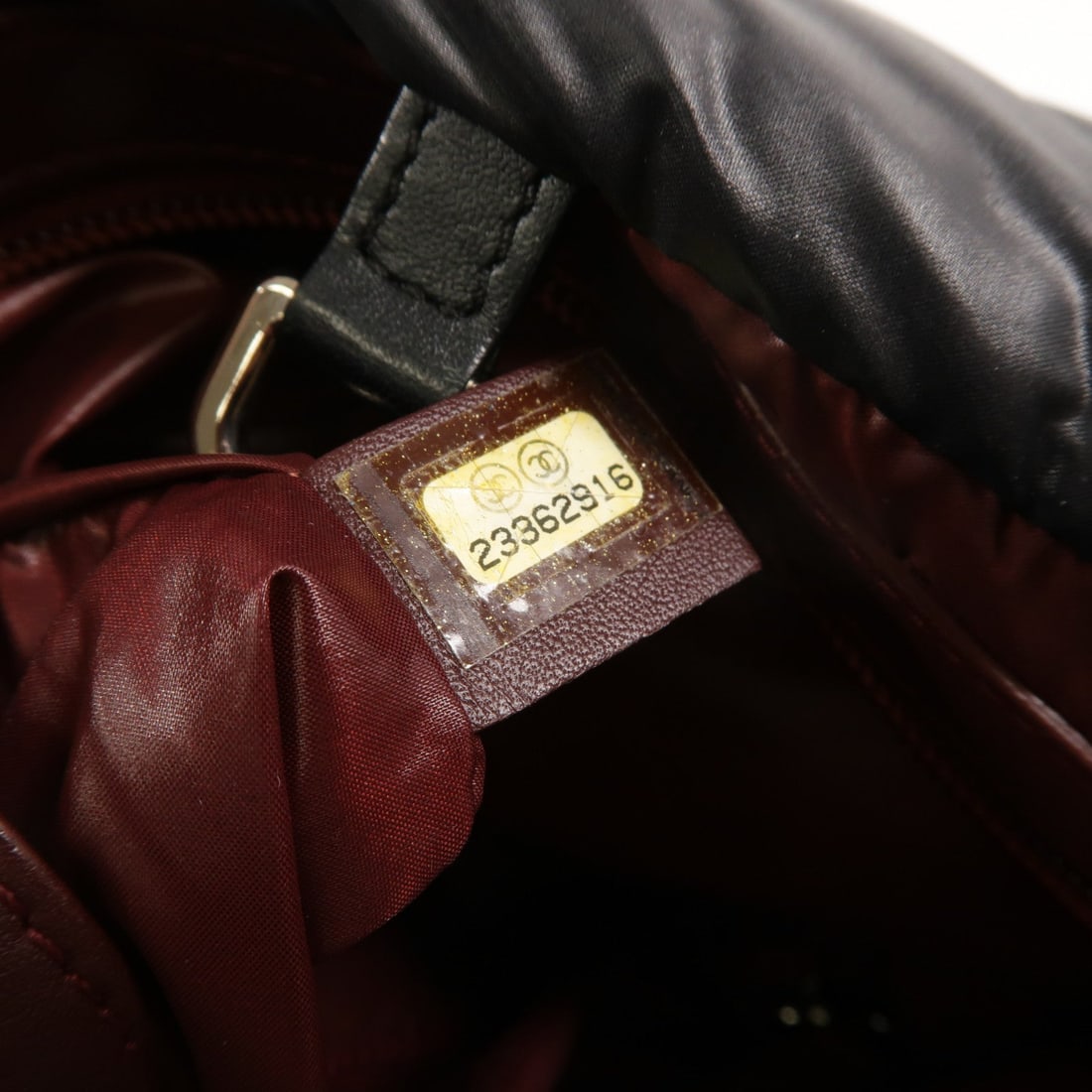 Chanel Coco Cocoon Tote Black - 7