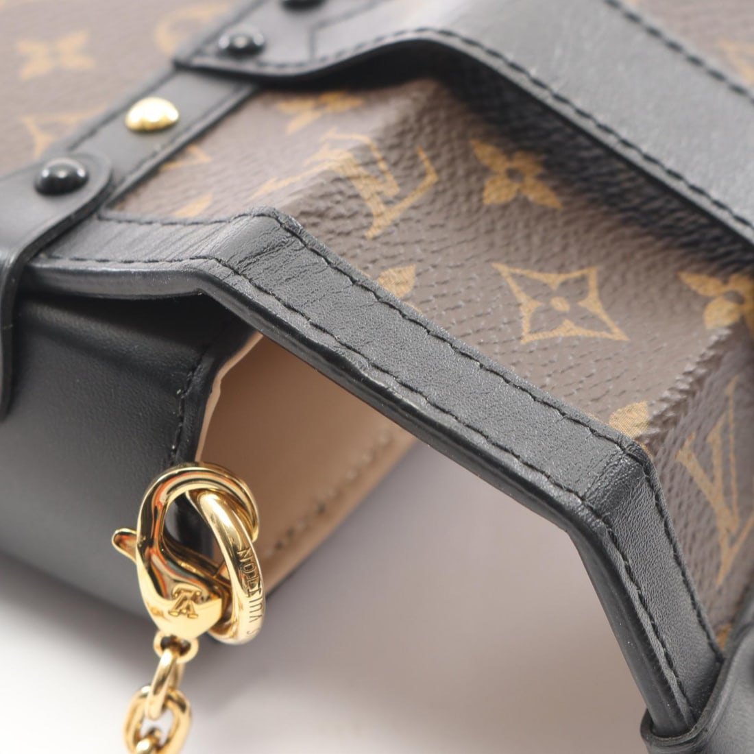 LV Essential Trunk Chain Bag - 7
