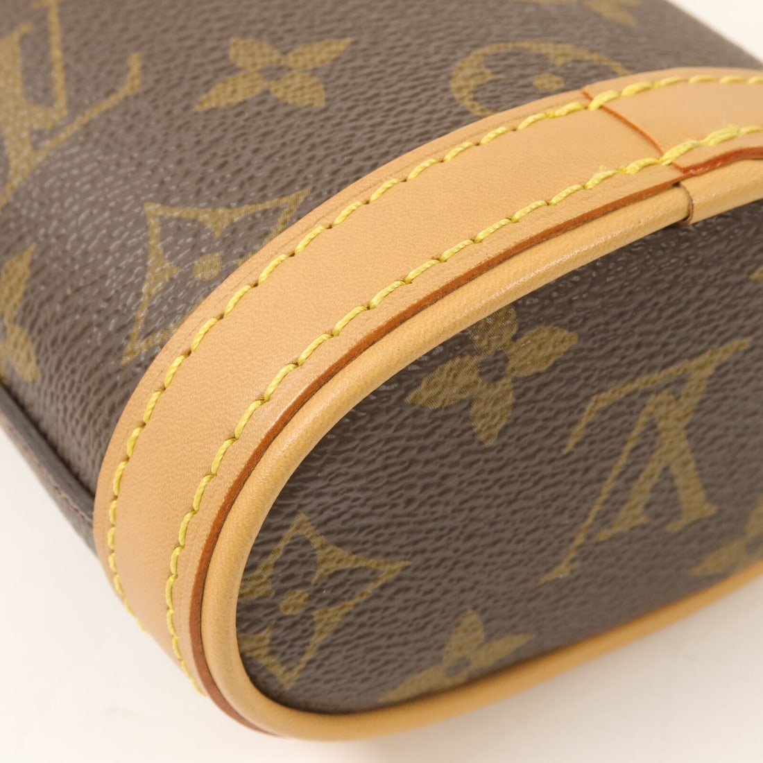 LV Fold Me Pouch Monogram Bag - 12