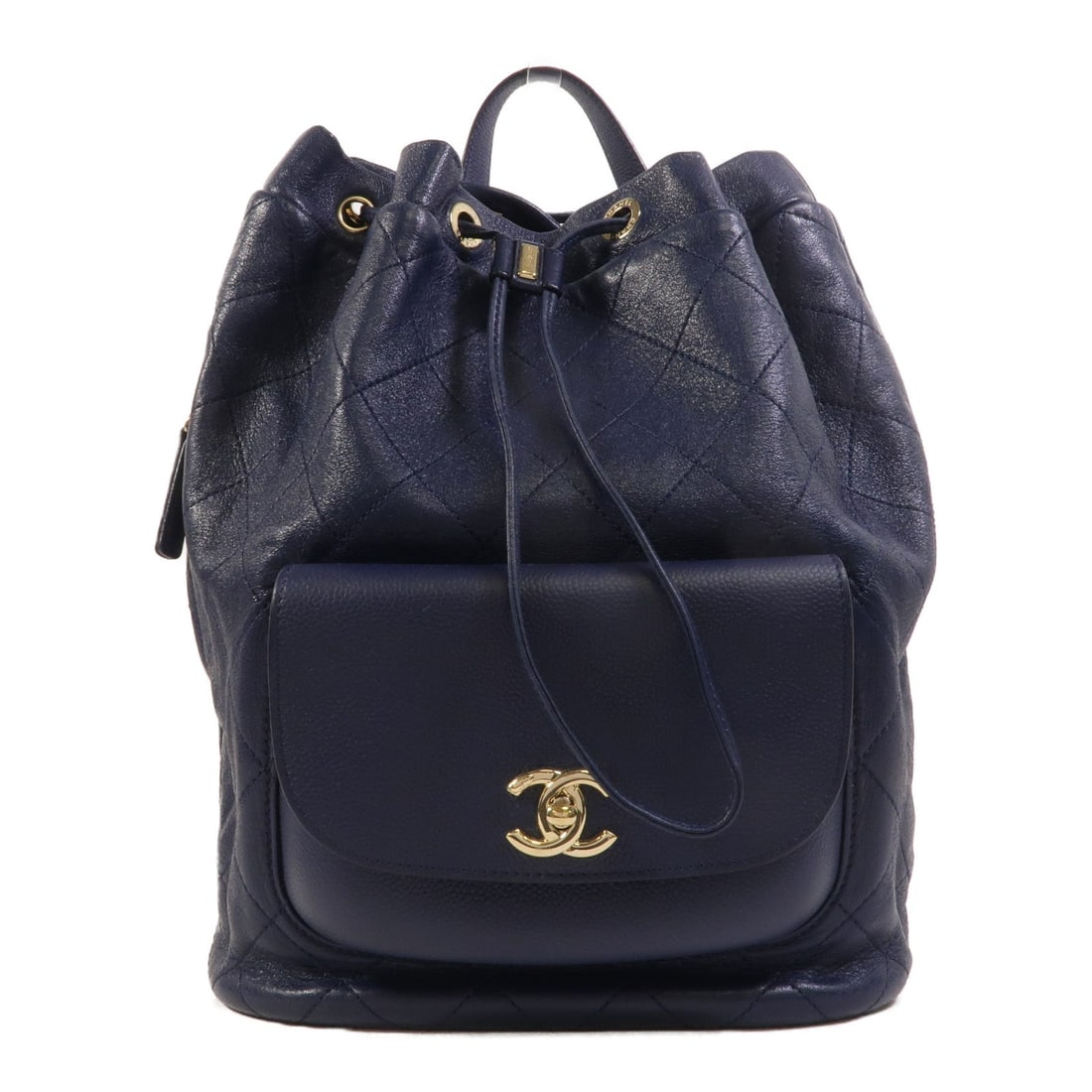 Chanel Daily Round Backpack Navy: Authentic and authenticated Chanel Daily Round backpack in navy calfskin. Product no. 24263294. Approx. 24W x 33H x 12.5D cm with 21 cm handle and 70.5-75.5 cm straps. Includes hologram sticker.