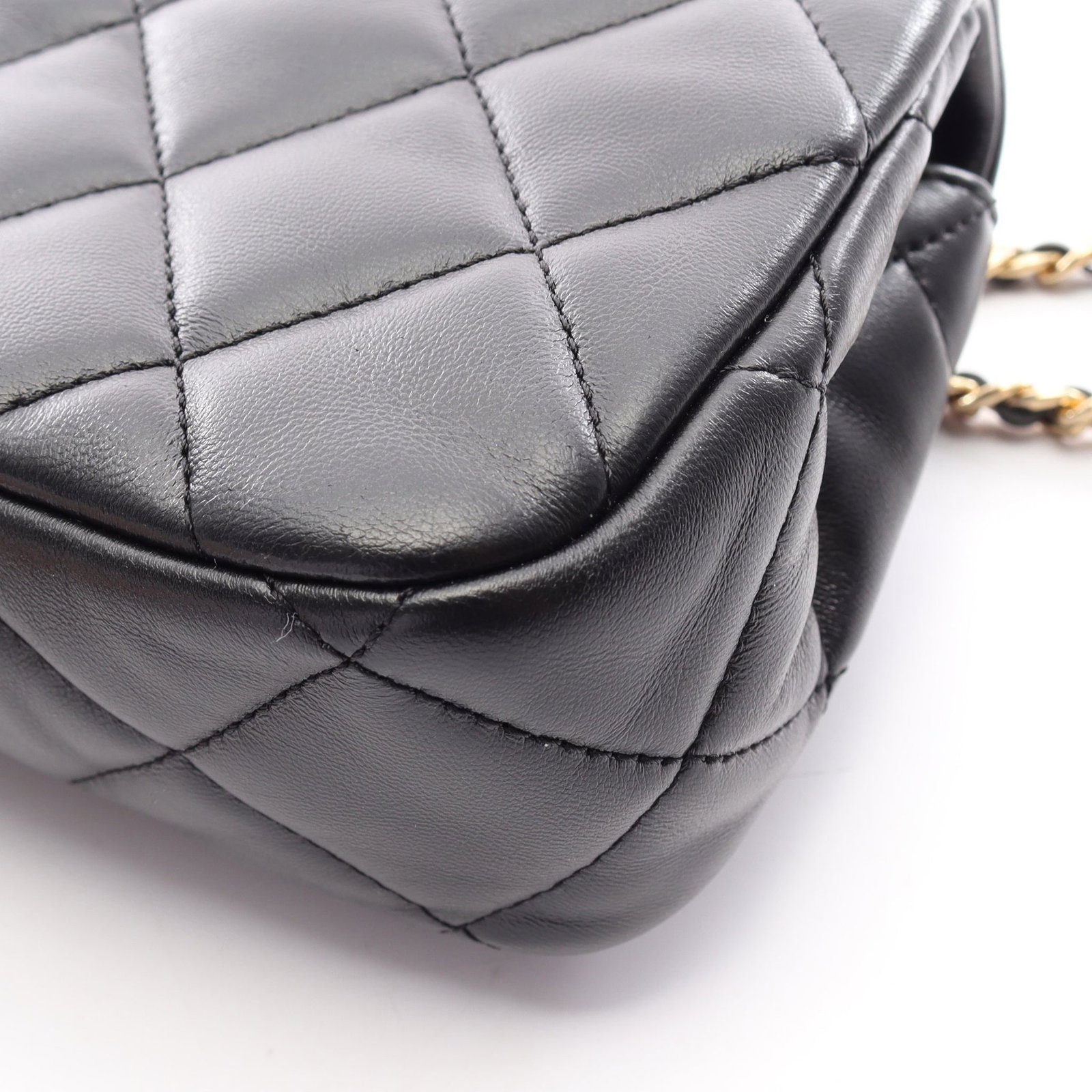 Chanel Mini Matelasse Chain Black - 8