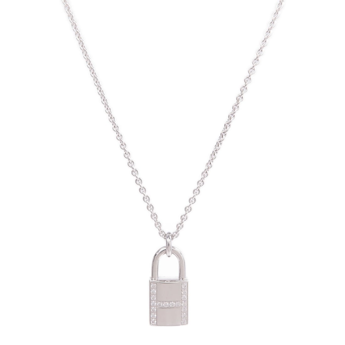 Hermes Kelly Cadenas WG Diamond: Kelly Cadenas pendant necklace in 18K white gold with diamond.