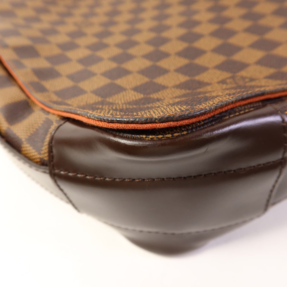 Louis Vuitton Bastille Messenger - 13