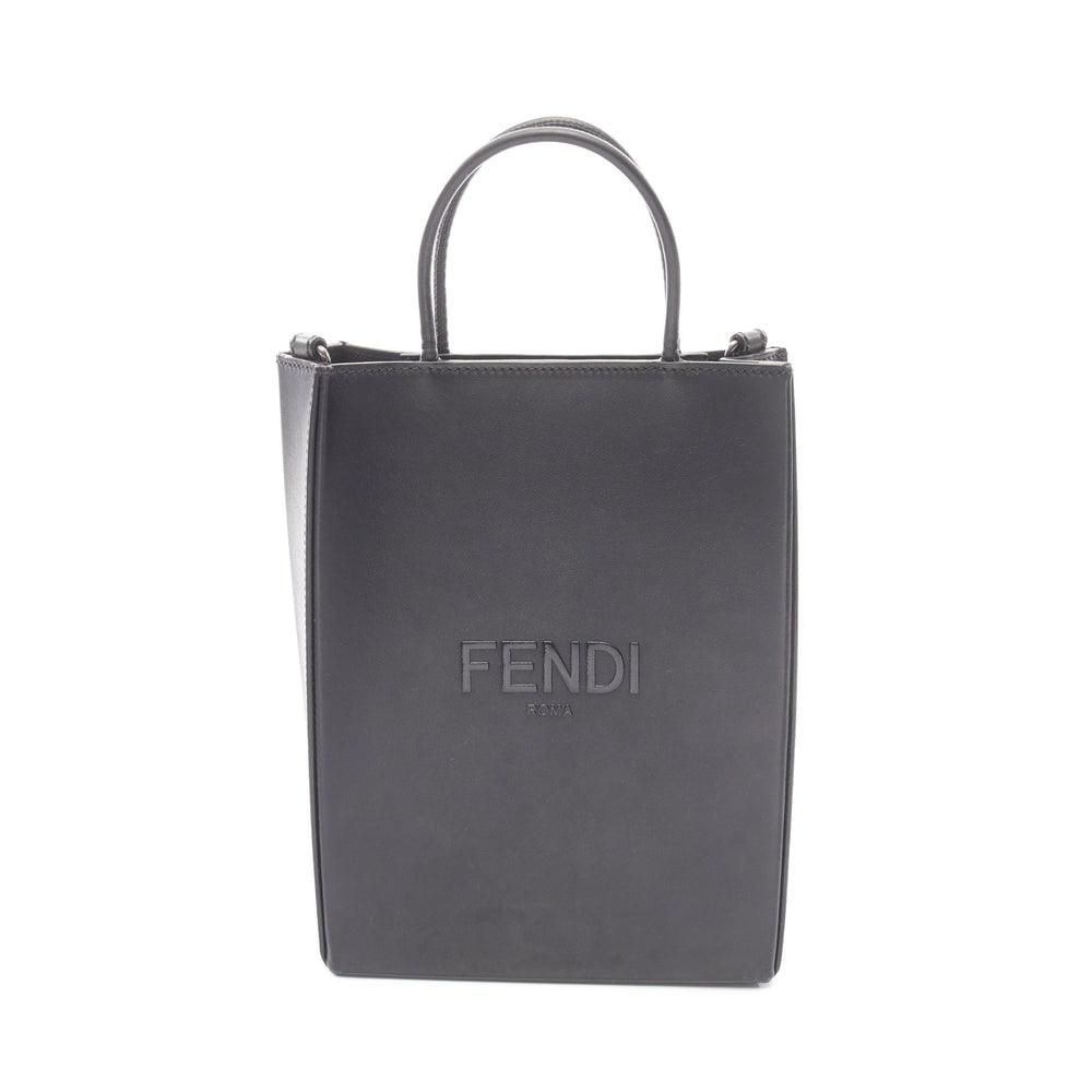 Fendi Small Shopping Handbag Black: Authentic and authenticated Fendi Bag Shopping bag Small handbag in black leather. Model 7VA512. Approx. 25H x 18.5W x 7.5D cm with 23.5 cm handle.