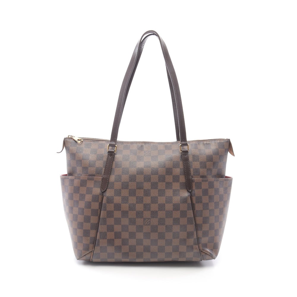 Louis Vuitton Totally MM Damier Tote: Authenticated genuine Louis Vuitton Totally MM shoulder tote in brown Damier Ebene PVC leather, model N41281, product no. AR4145. Approx. H29 x W40 top/32 base x D14 cm.