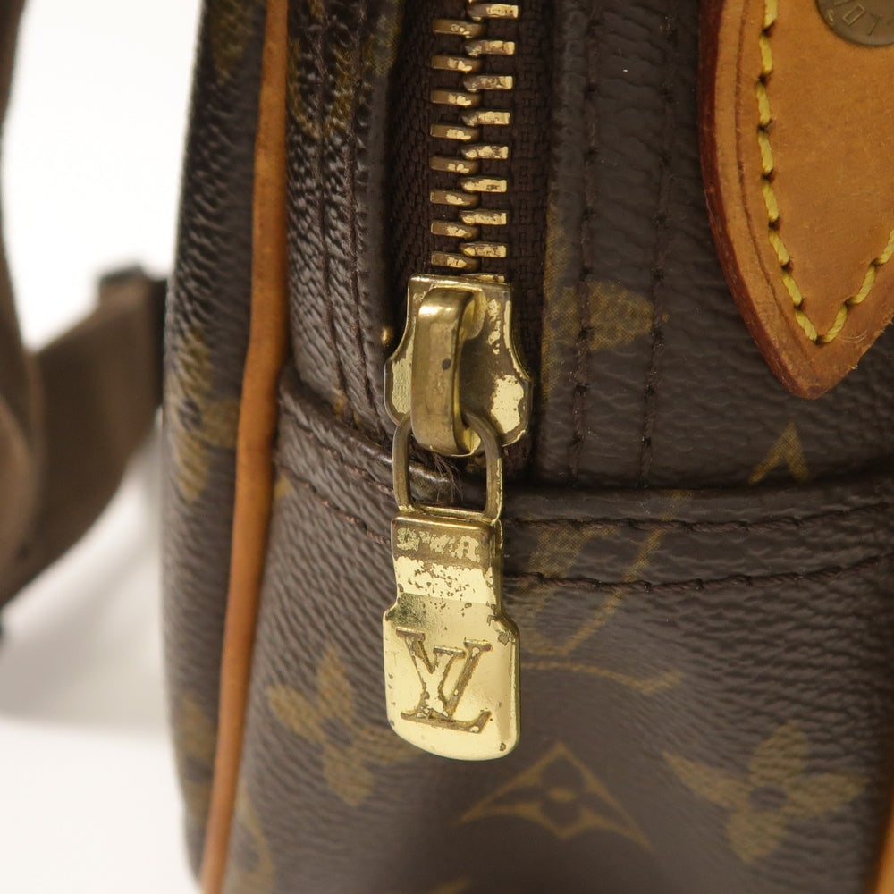 Louis Vuitton Reporter PM Monogram - 18