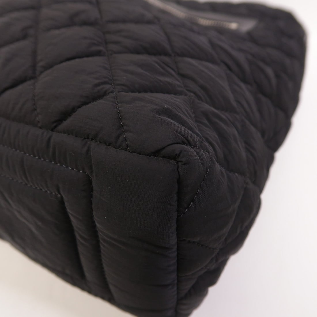 Chanel Coco Cocoon Tote Black - 12