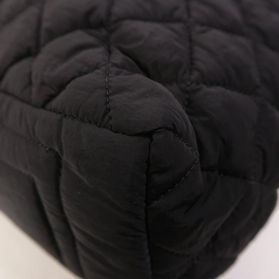 Chanel Coco Cocoon Tote Black - 14