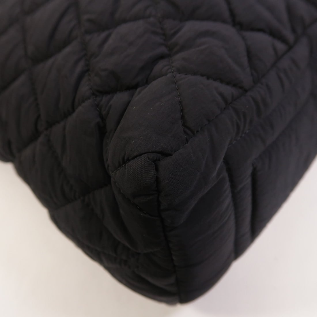 Chanel Coco Cocoon Tote Black - 15