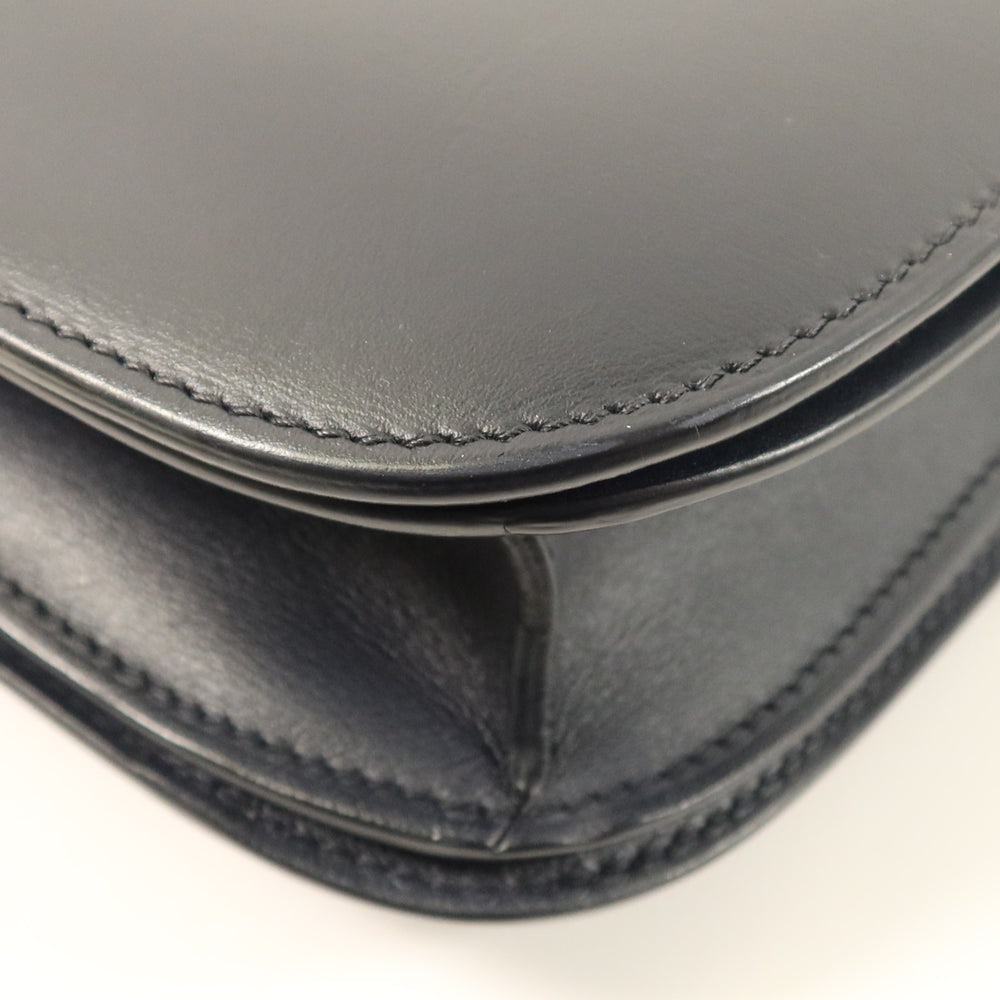 Celine Classic Bag Medium Black - 10