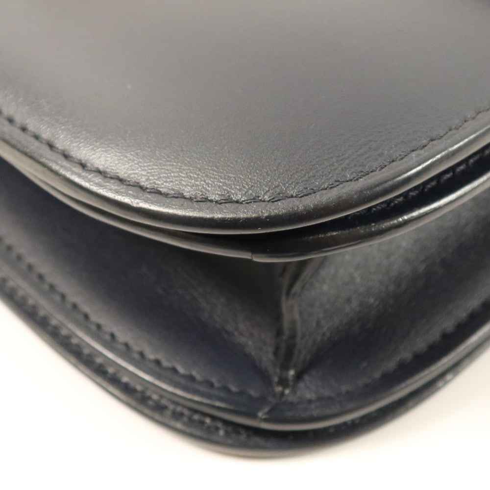 Celine Classic Bag Medium Black - 8